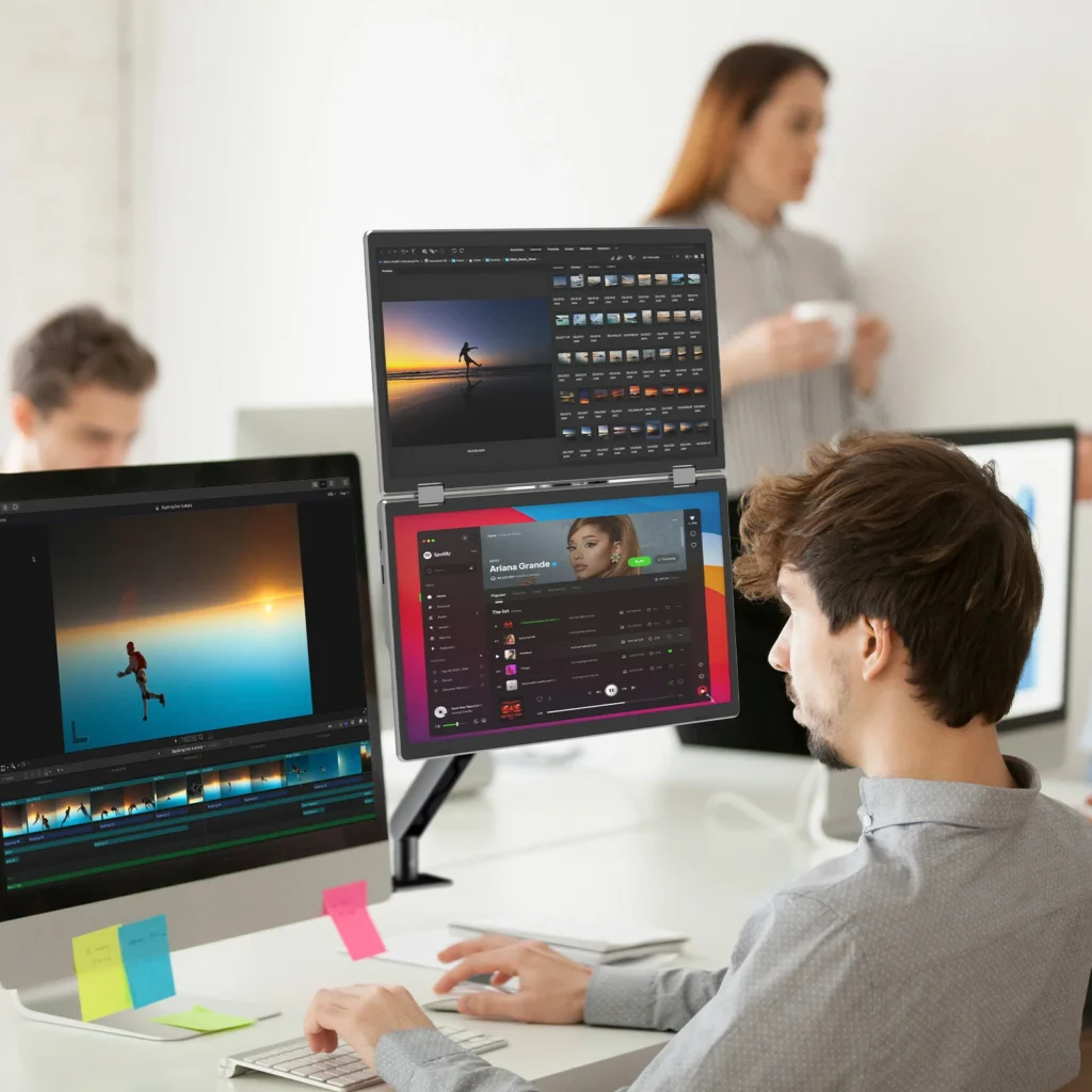 Double-Screen Laptop