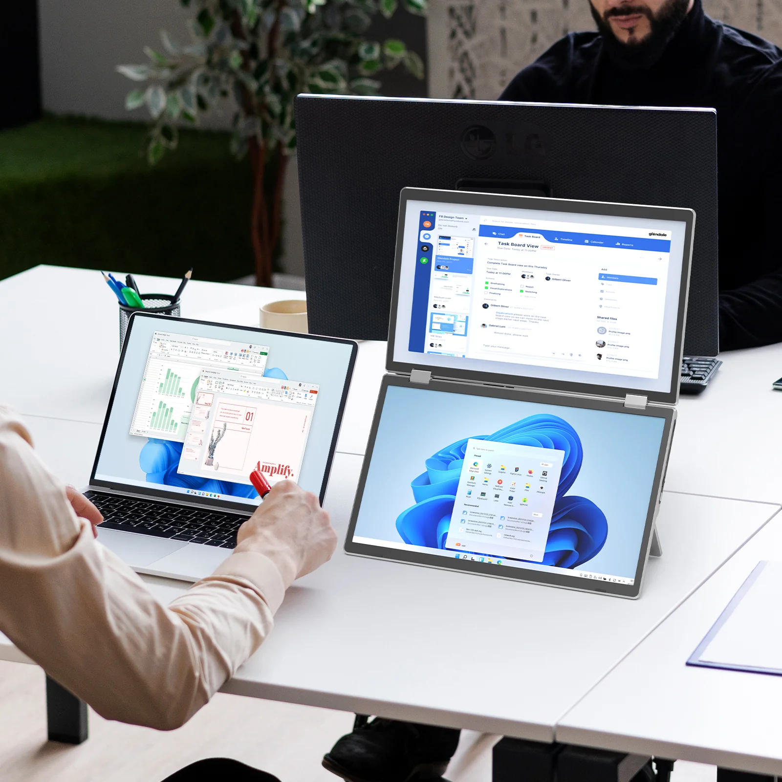 Benefits Of Using Folding Portable Monitors For Mobile Office Setups ...