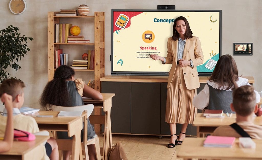 Smart TV Touch Screens in Smart Classrooms